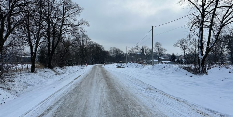2024 01 09 km 252+950 ul. Robotnicza strona prawa