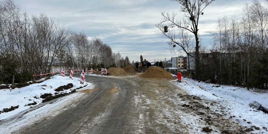 2024 01 16 km 252+500 pola strona prawa