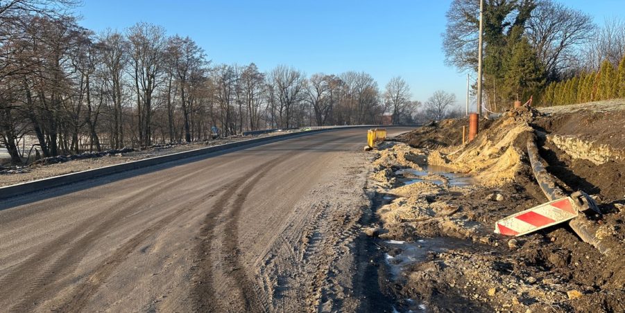 2024 01 23 km 246+000 ul. Bytomska strona lewa.JPG