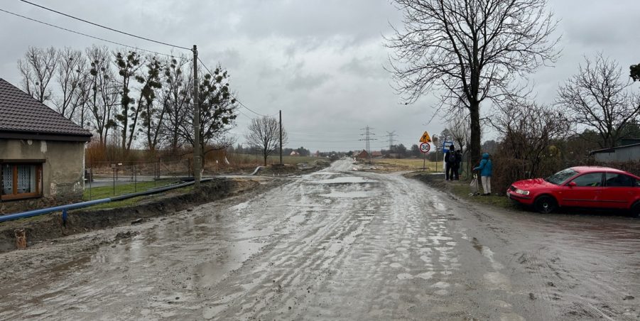 2024 01 30 km 246+550 ul. Wiejska strona prawa