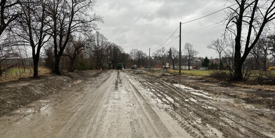 2024 01 30 km 252+950 ul. Robotnicza strona prawa