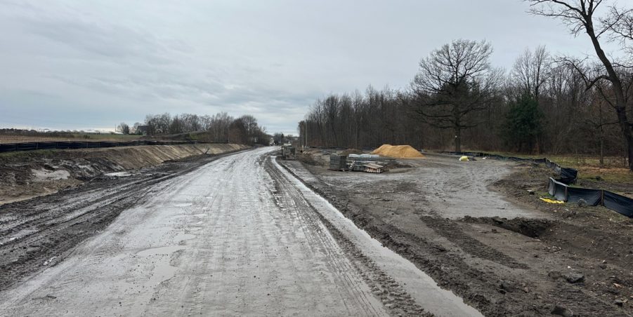 2024 02 06 km 248+900 las Boniowski parking