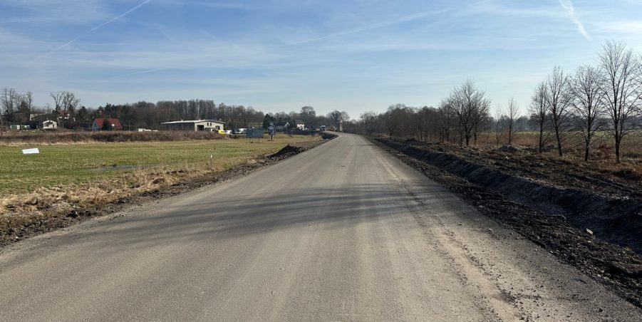 2024 02 13 km 245+300 droga wzdłuż rzeki Drama