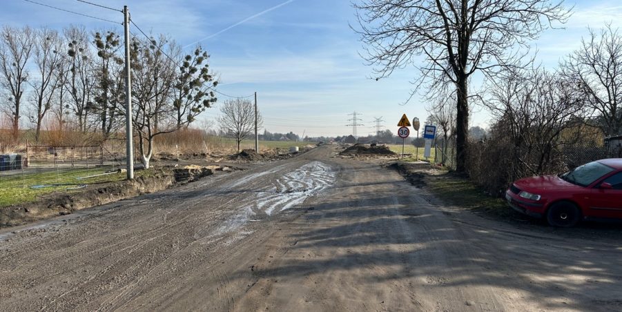 2024 02 13 km 246+550 ul. Wiejska strona prawa