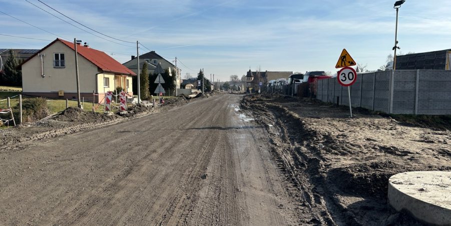 2024 02 13 km 247+700 Karchowice ulica Polna