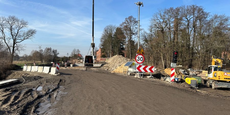 2024 02 13 km 247+700 most MD 01 nad ciekiem Łubia