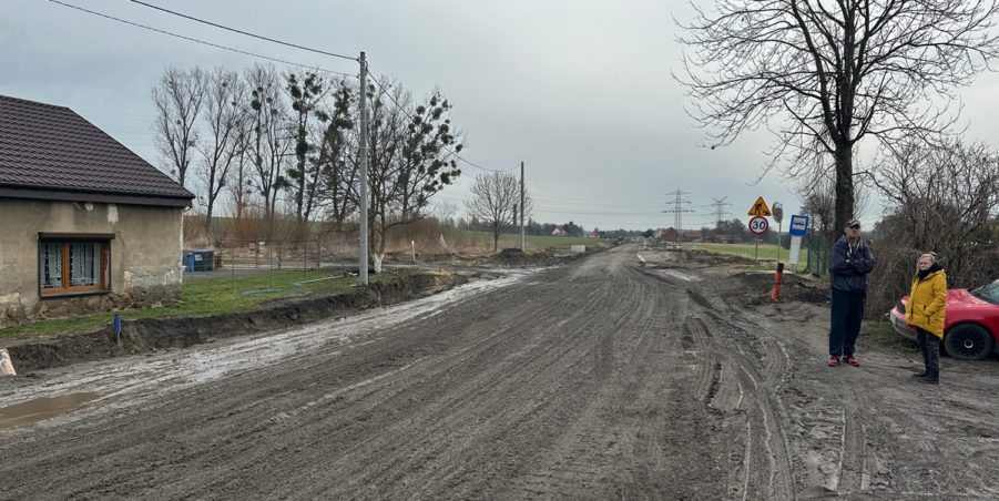 2024 02 20 km 246+550 ul. Wiejska strona prawa