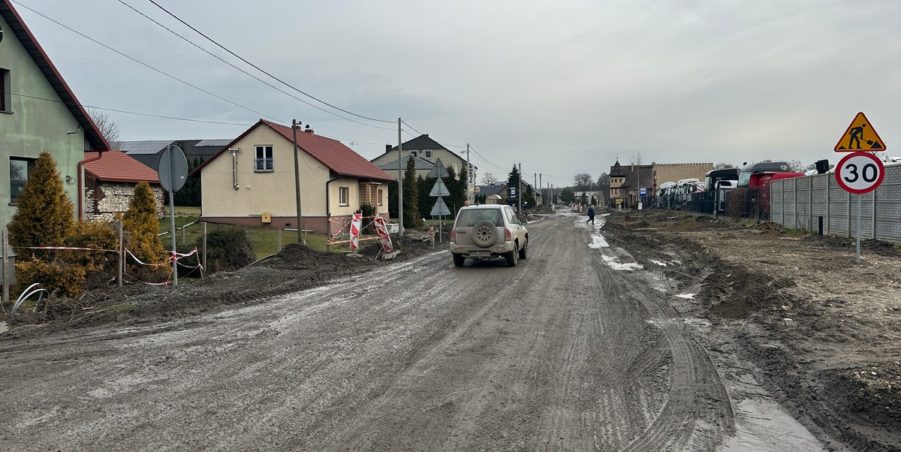 2024 02 20 km 247+700 Karchowice ulica Polna