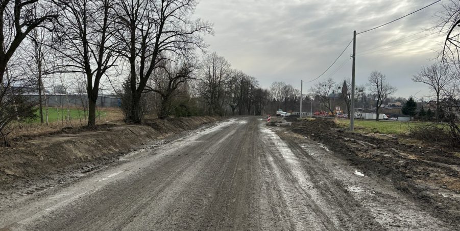 2024 02 20 km 252+950 ul. Robotnicza strona prawa