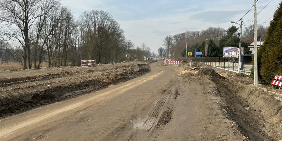 2024 02 27 km 246+400 ul. Wiejska strona lewa