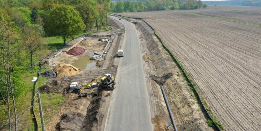 22. 248+850 Boniowice Las Boniowski parking