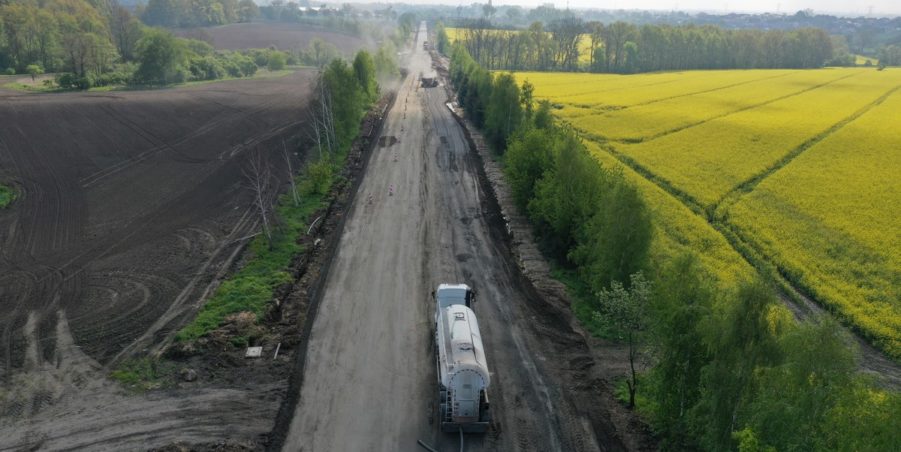 33. 251+750 Wieszowa zjazd w pola
