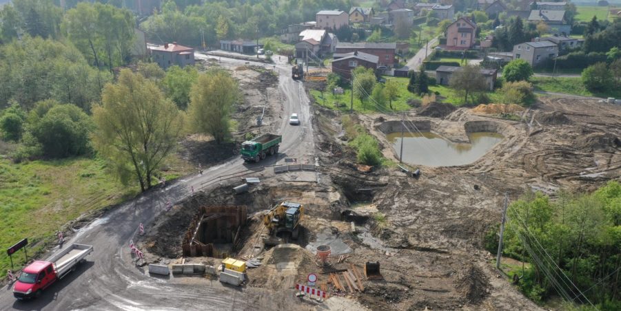 39. 253+250 Wieszowa ul Mickiewicza, przepust P9, zbiornik ZR 05