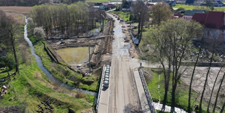 19. 248+050 Karchowice most nad rzeką Drama, zbiornik ZR 03