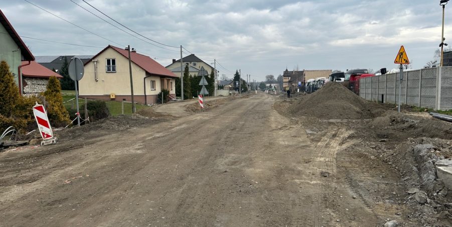 2024 03 05 km 247+700 Karchowice ulica Polna