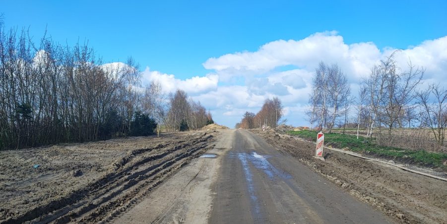 2024 03 19 km 252+500 pola strona lewa