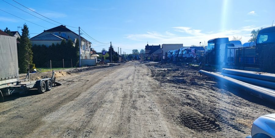 2024 04 09 km 247+700 Karchowice ulica Polna