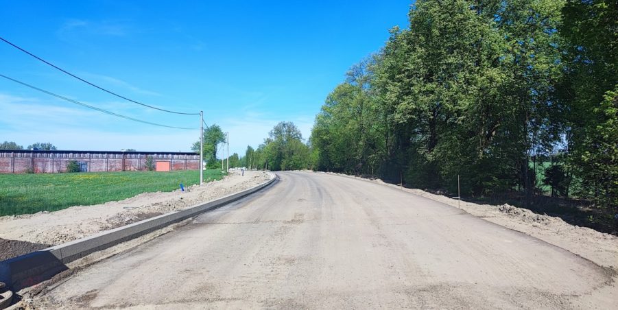 2024 04 09 km 252+950 ul. Robotnicza strona lewa