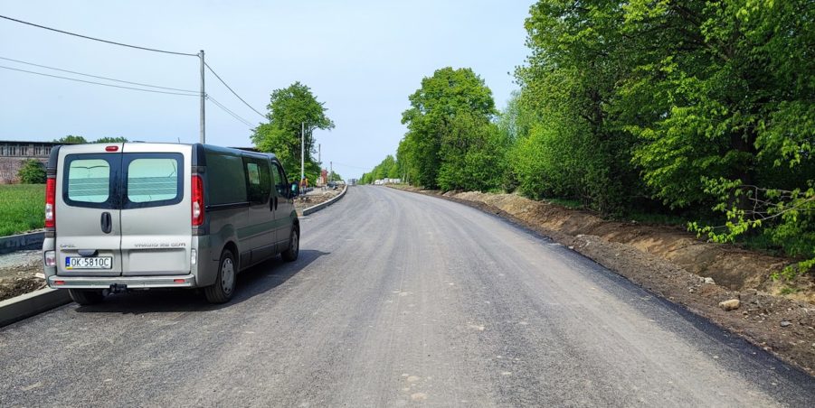 2024 04 23 km 252+950 ul. Robotnicza strona lewa