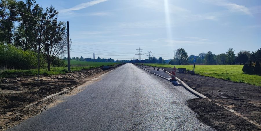 2024 04 30 km 246+550 ul. Wiejska strona prawa
