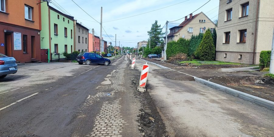 2024 05 07 km 254+400 Wieszowa strona lewa