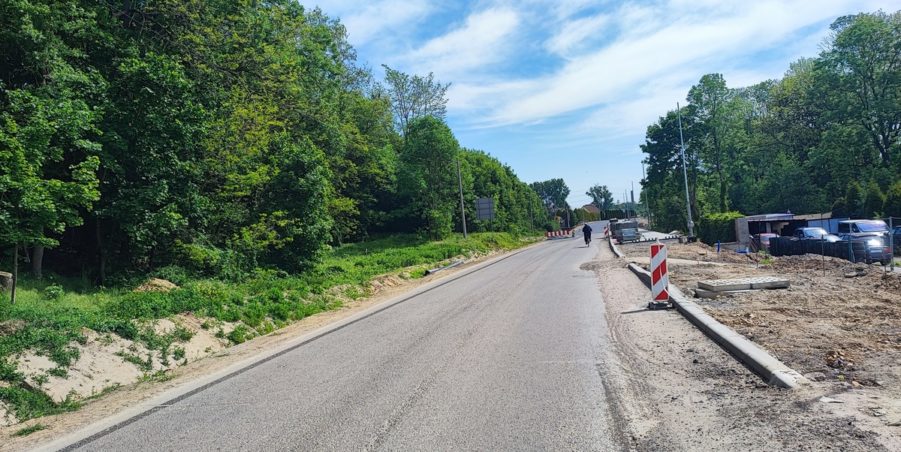 2024 05 17 km 246+000 ul. Bytomska strona prawa