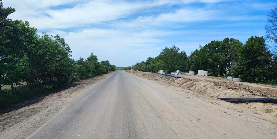 2024 05 17 km 251+200 ul. Konary przystanek