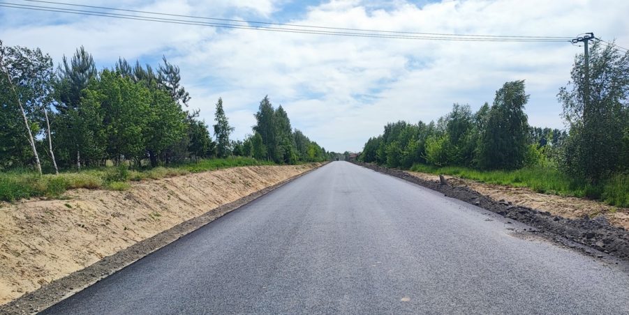 2024 05 17 km 252+500 pola strona prawa