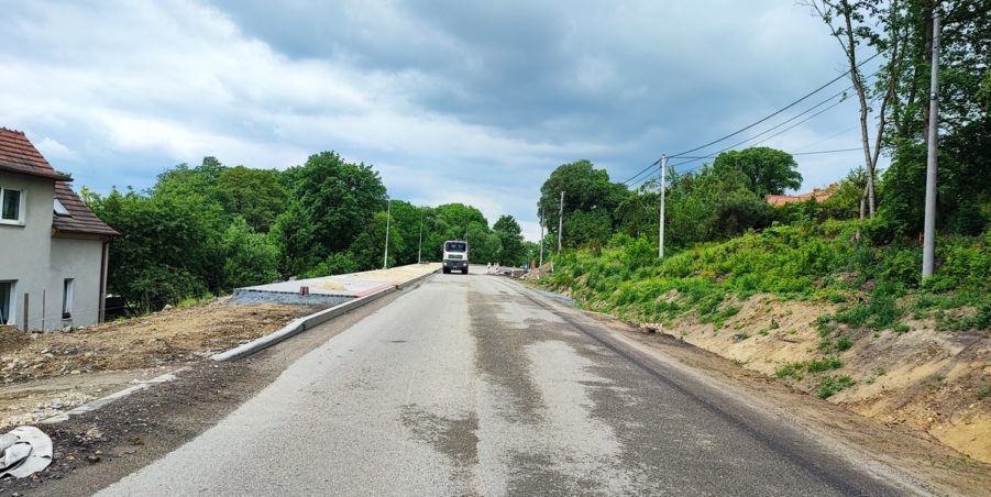 2024 05 23 km 246+000 ul. Bytomska strona lewa