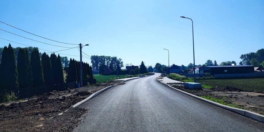 2024 05 27 km 246+400 ul. Wiejska strona prawa