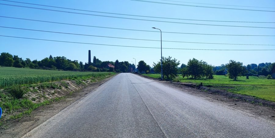 2024 05 27 km 247+200 pola strona prawa