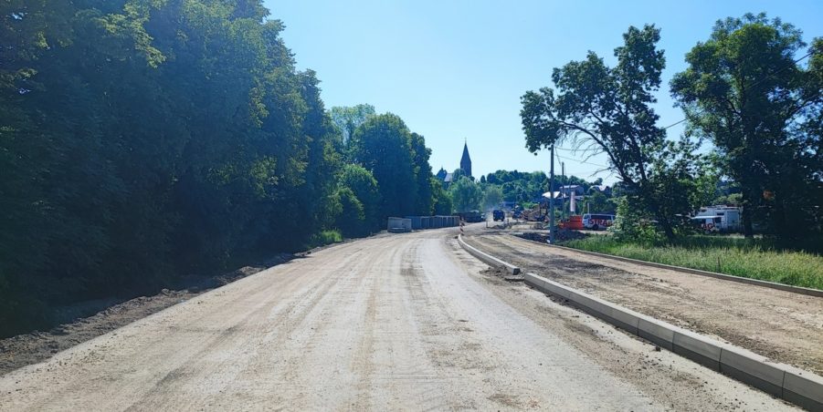 2024 05 27 km 252+950 ul. Robotnicza strona prawa