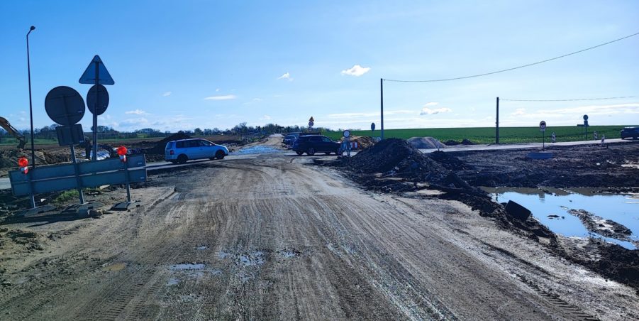 km 250+200 skrzyżowanie z ulicą Gliwicką