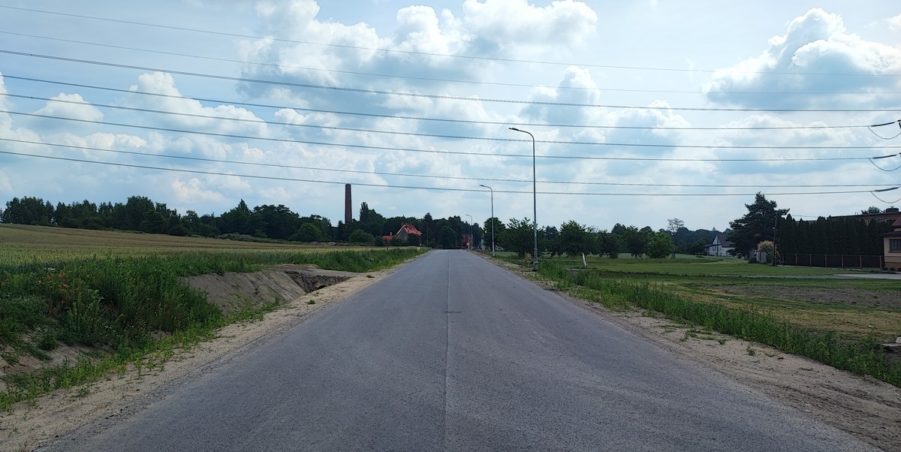 2024 06 14 km 247+200 pola strona prawa