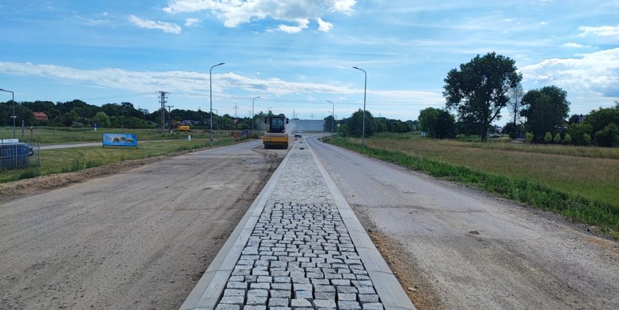 2024 06 18 km 244+600 skrzyżowanie z ul. Gliwicką strona prawa