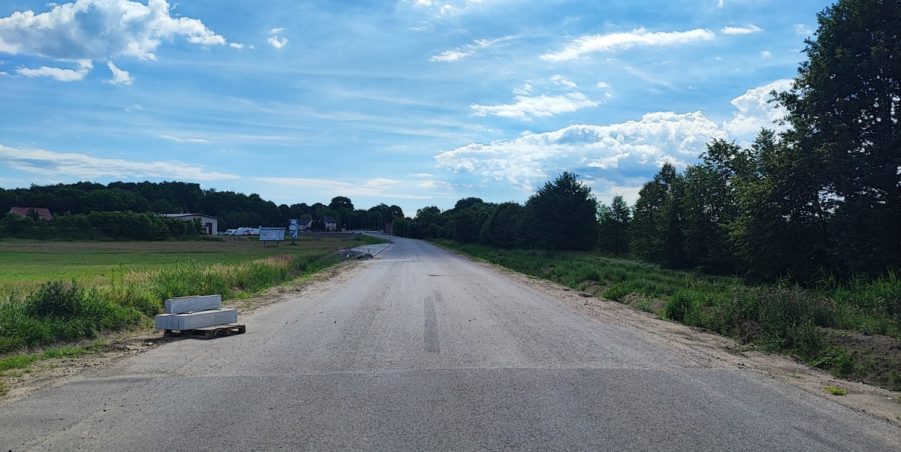 2024 06 18 km 245+300 droga wzdłuż rzeki Drama