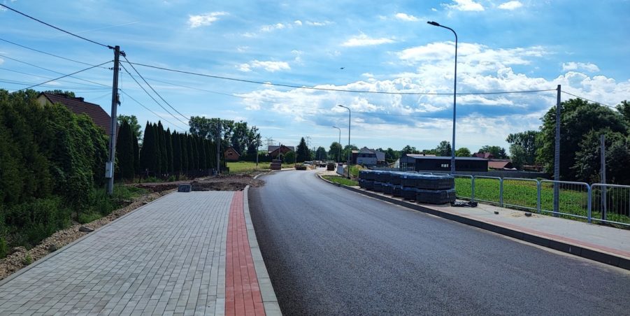 2024 06 18 km 246+400 ul. Wiejska strona prawa