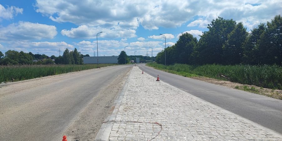 2024 06 24 km 244+600 skrzyżowanie z ul. Gliwicką strona prawa