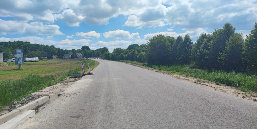 2024 06 24 km 245+300 droga wzdłuż rzeki Drama
