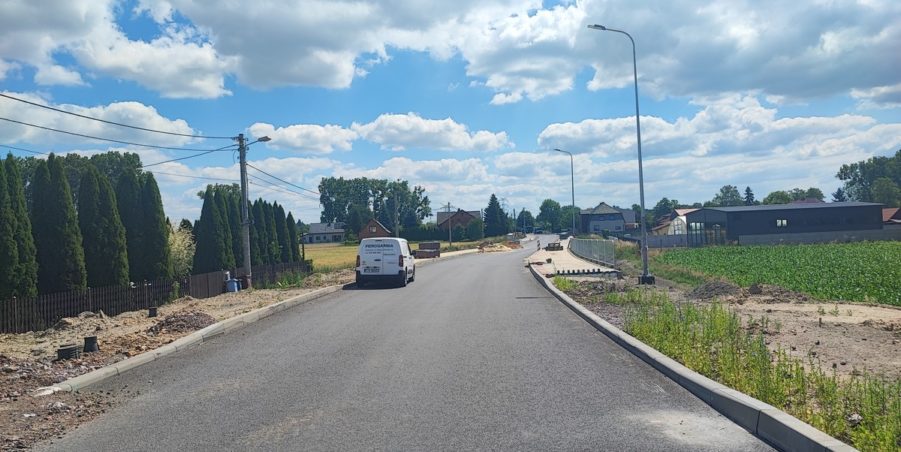 2024 06 24 km 246+400 ul. Wiejska strona prawa