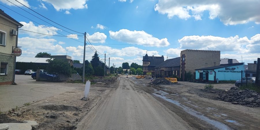 2024 06 24 km 247+700 Karchowice ulica Polna