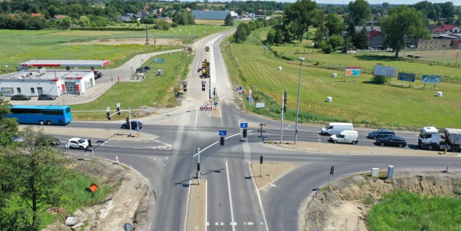 04. 244+500 Pyskowice skrzyzowanie z ul. Gliwicką