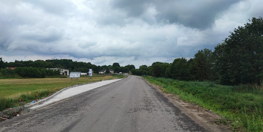 2024 07 03 km 245+300 droga wzdłuż rzeki Drama