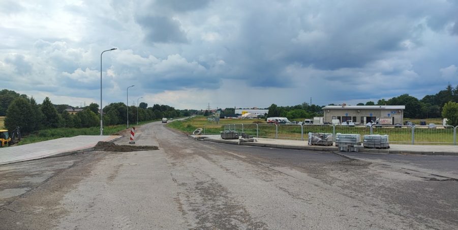 2024 07 03 km 245+600 droga wzdłuż rzeki Drama