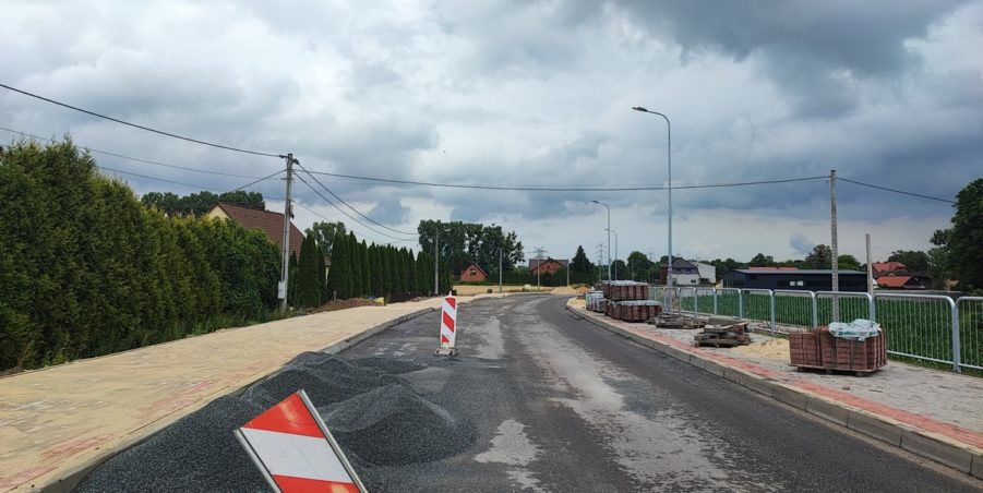2024 07 03 km 246+400 ul. Wiejska strona prawa