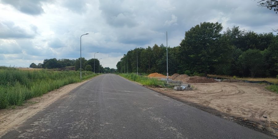 2024 07 03 km 248+900 las Boniowski parking
