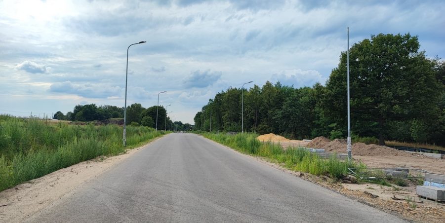 2024 07 11 km 248+900 las Boniowski parking