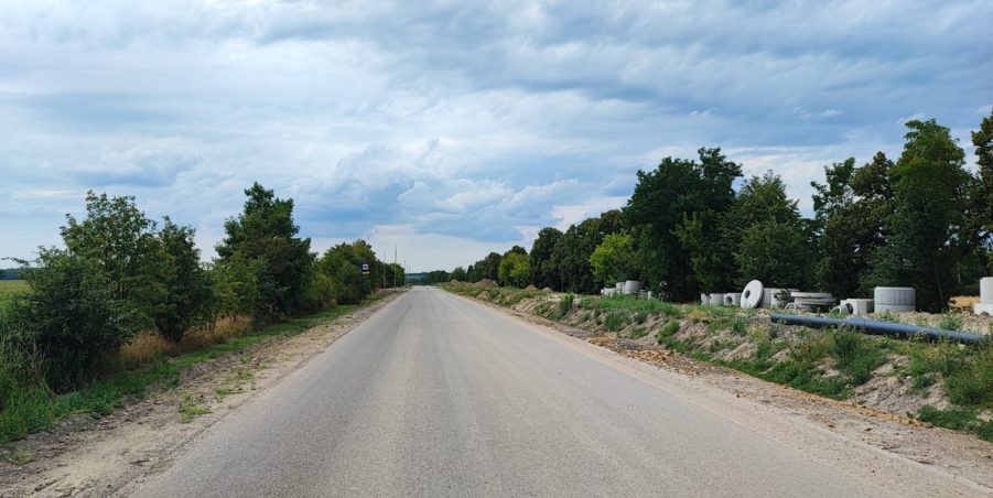 2024 07 11 km 251+200 ul. Konary przystanek