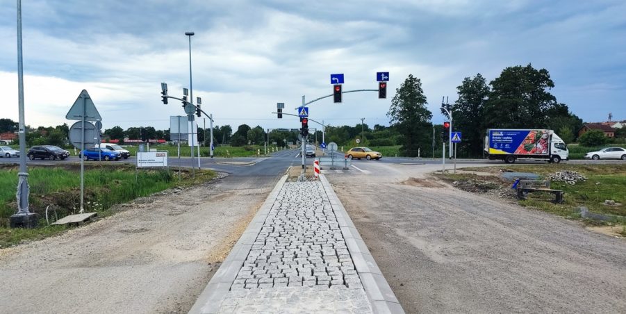 2024 07 17 km 244+600 skrzyżowanie z ul. Gliwicką strona lewa