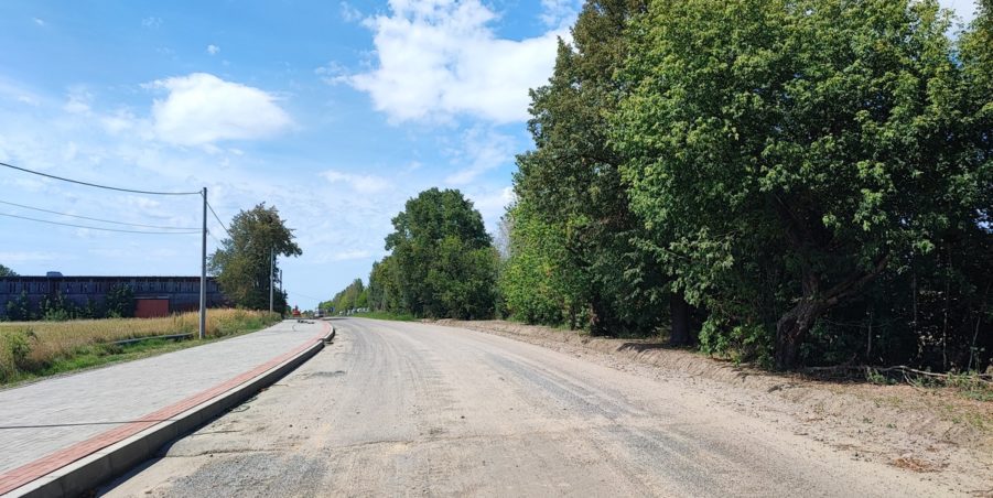 2024 07 31 km 252+950 ul. Robotnicza strona lewa